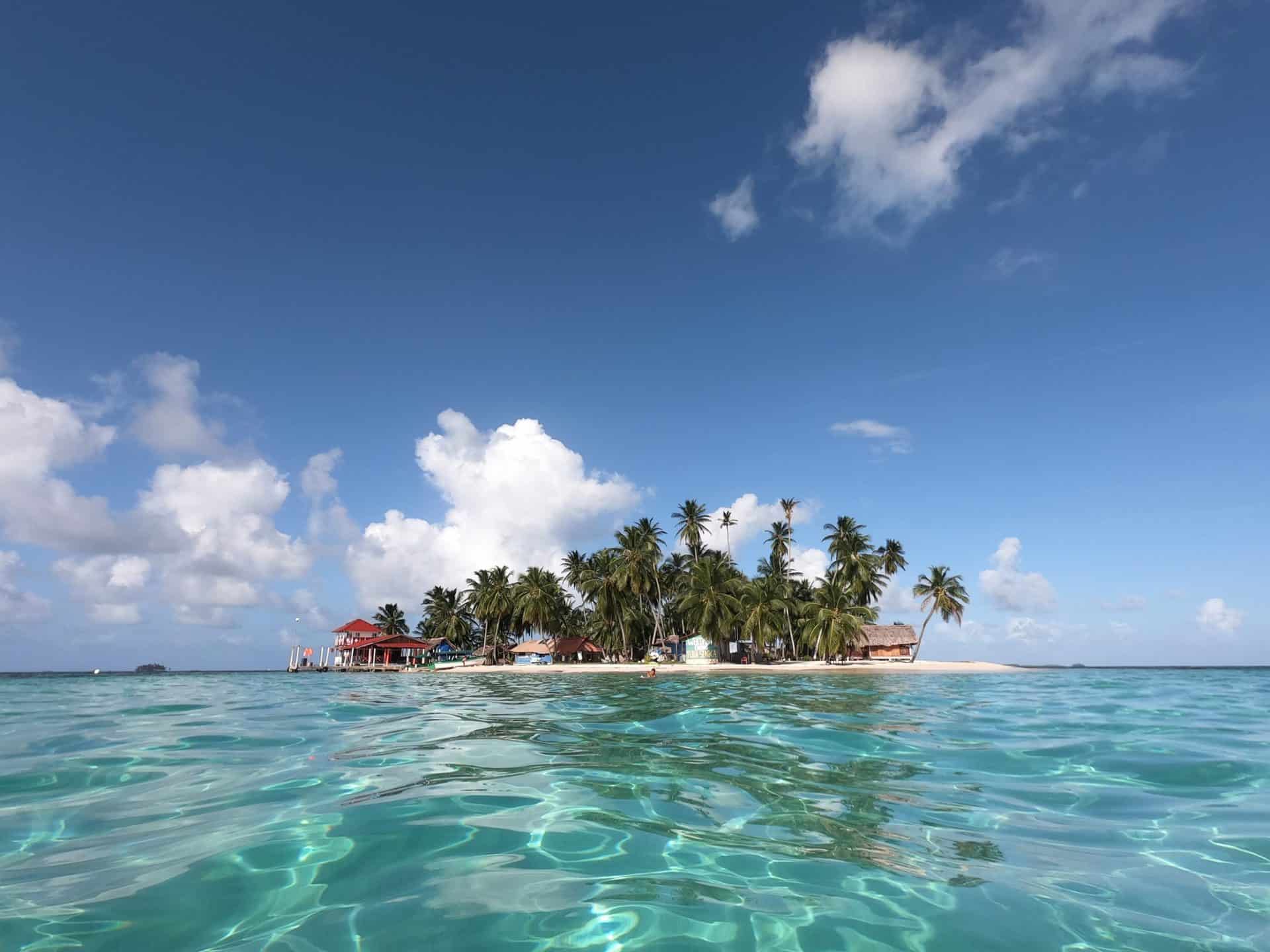 1920x1440 Central America