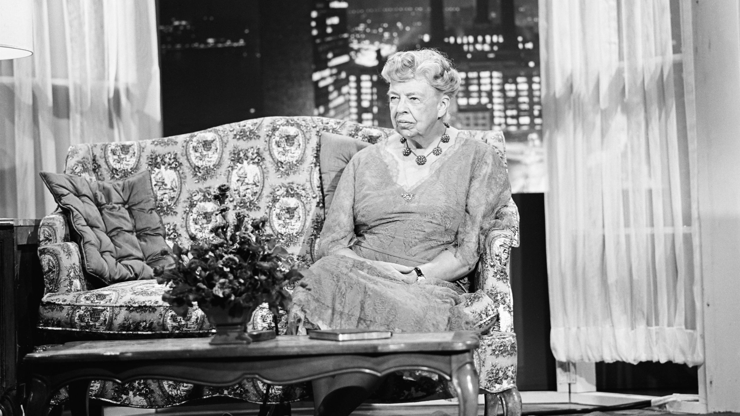 2560x1440 Eleanor Roosevelt's Final Home on the Upper East Side Is Now on the Market