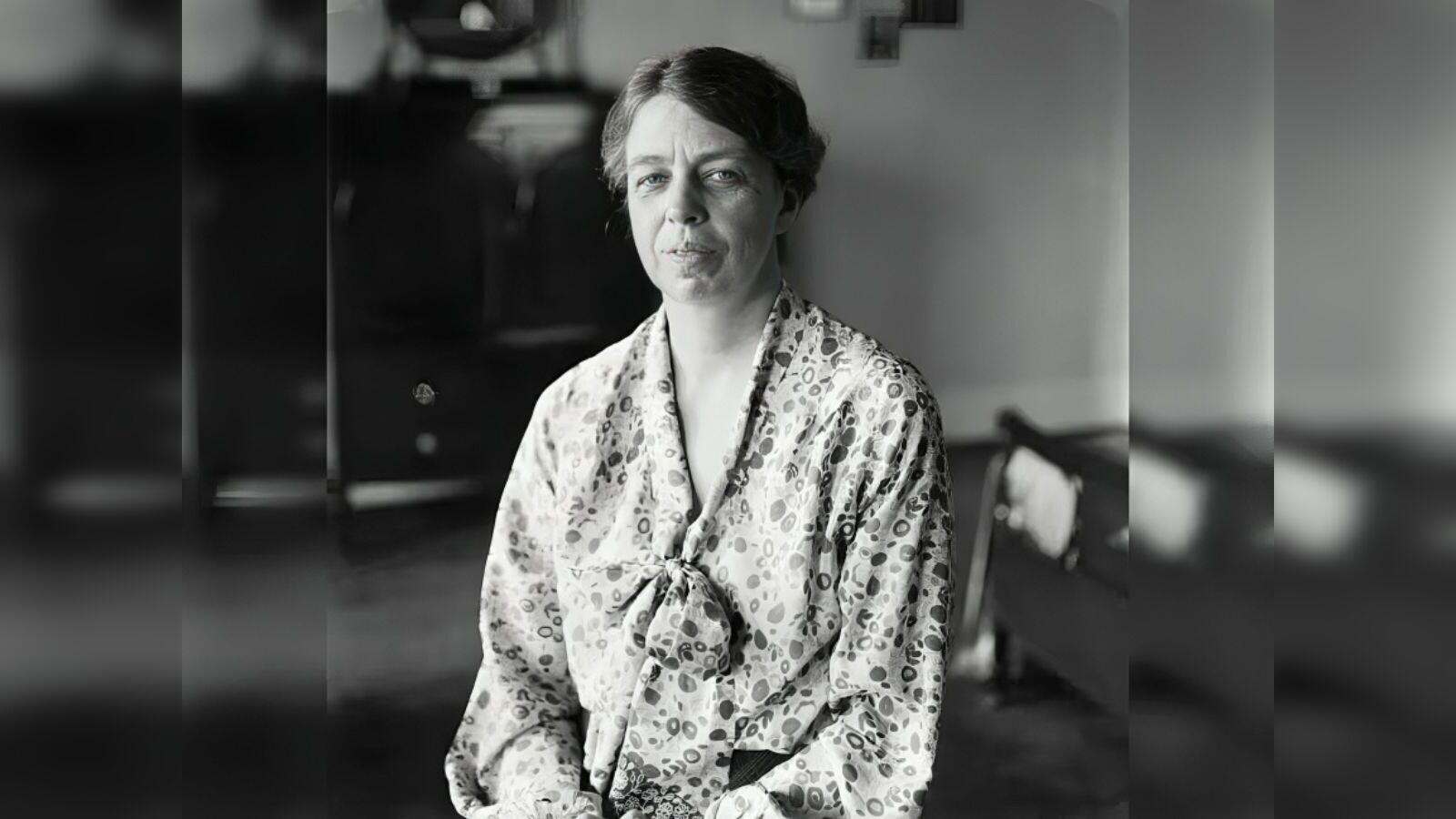 1600x900 Quote of the day by Eleanor Roosevelt: 'Beautiful young people are accidents of nature, but beautiful old people are works of art'. What the former first lady of the USA taught about