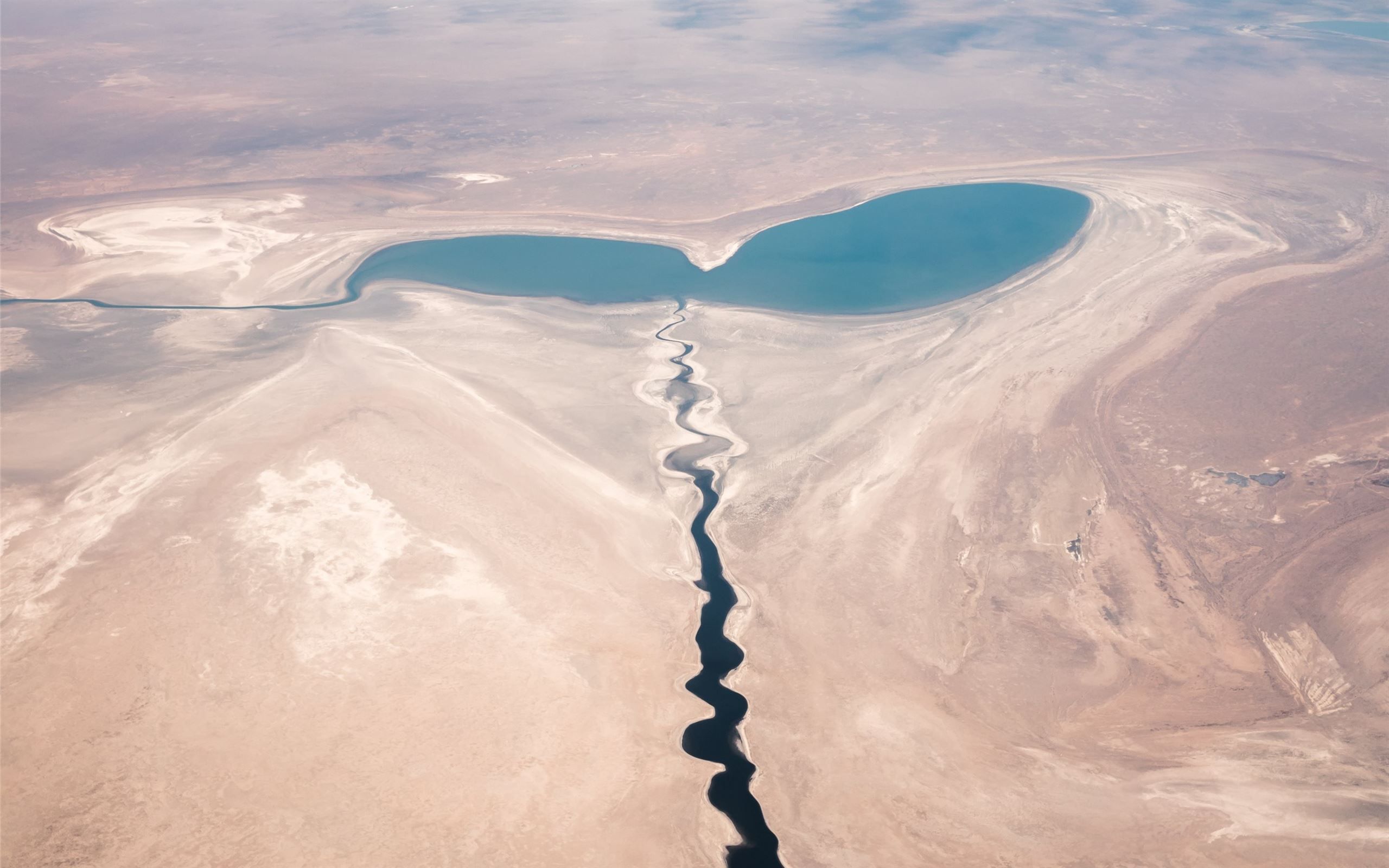 2560x1600 Bleeding out Aral Sea in. MacBook Air Wallpaper Download