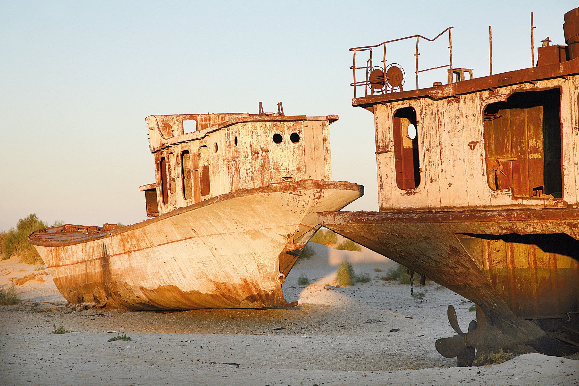1920x1280 Aral Sea Wallpaper