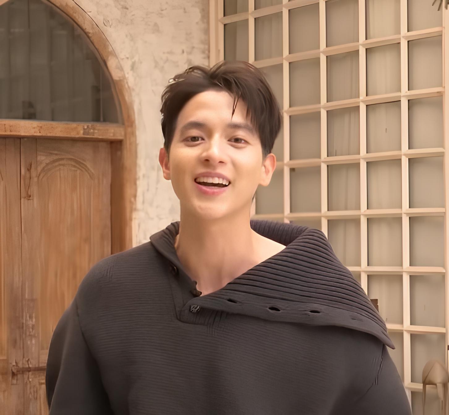1452x1344 Jirayu Tangsrisuk