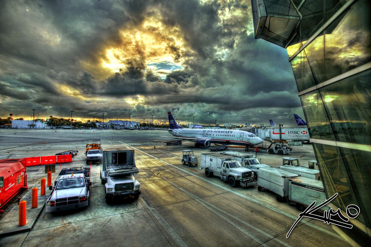 1200x800 Miami International Airport. HDR Photography