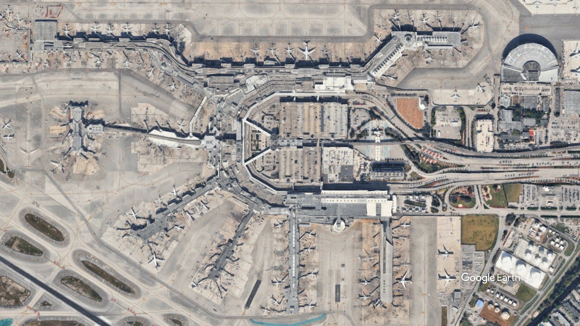 1920x1080 What Is Miami Airport Like?