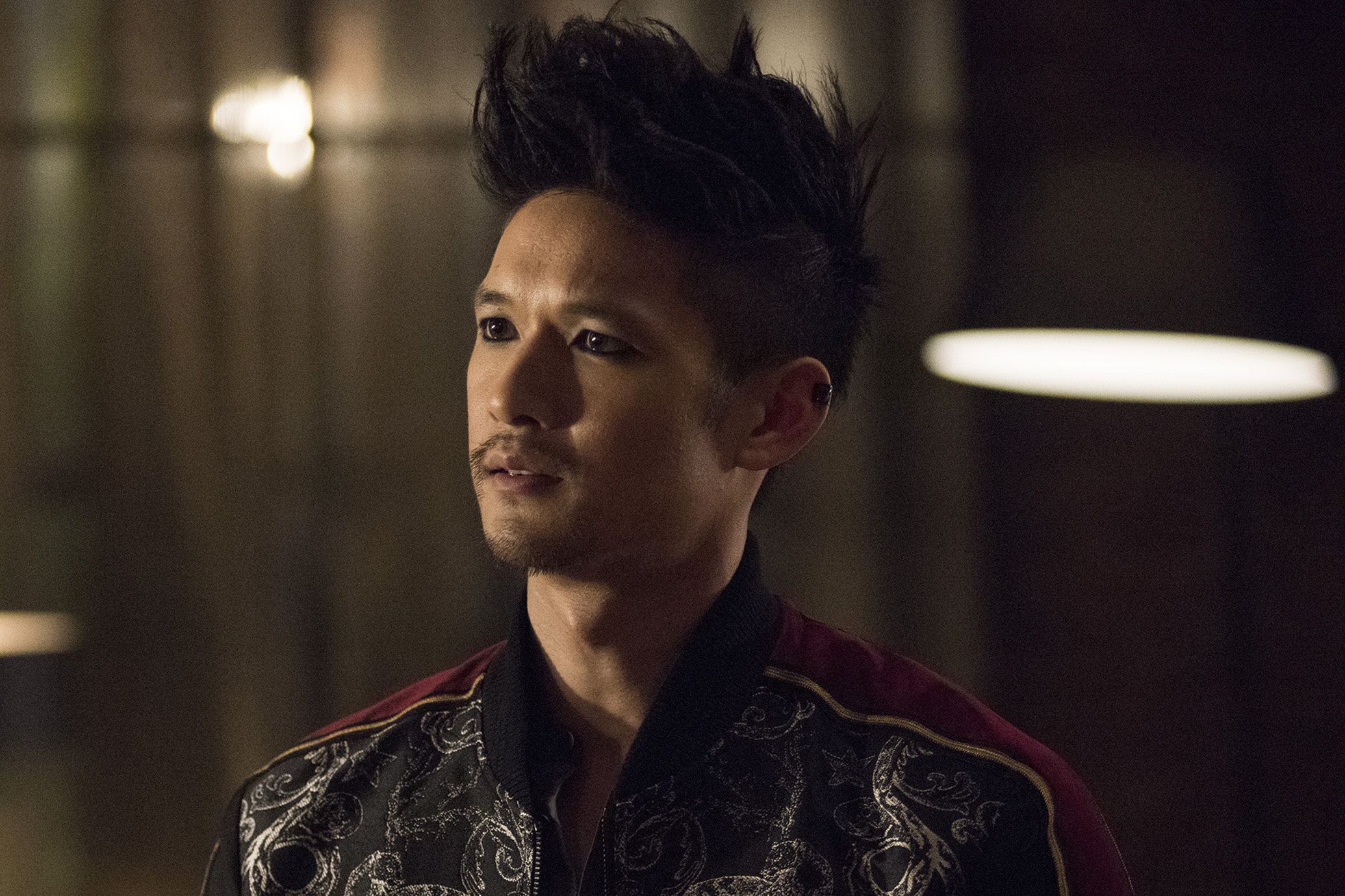 2070x1380 Harry Shum Jr. Wallpaper