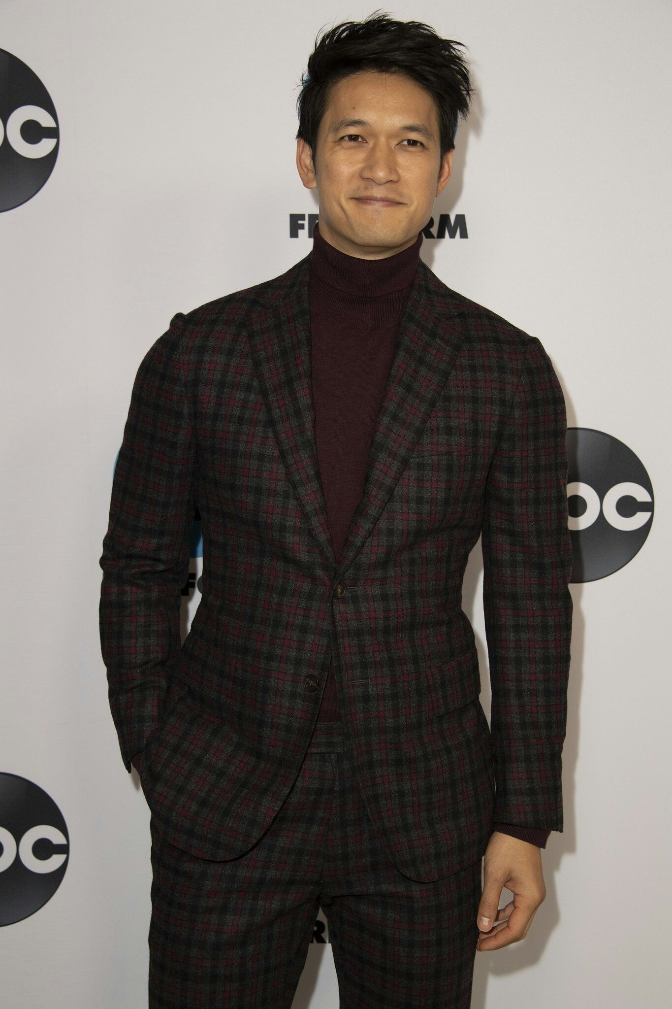 1365x2048 Harry Shum Jr. Wallpaper