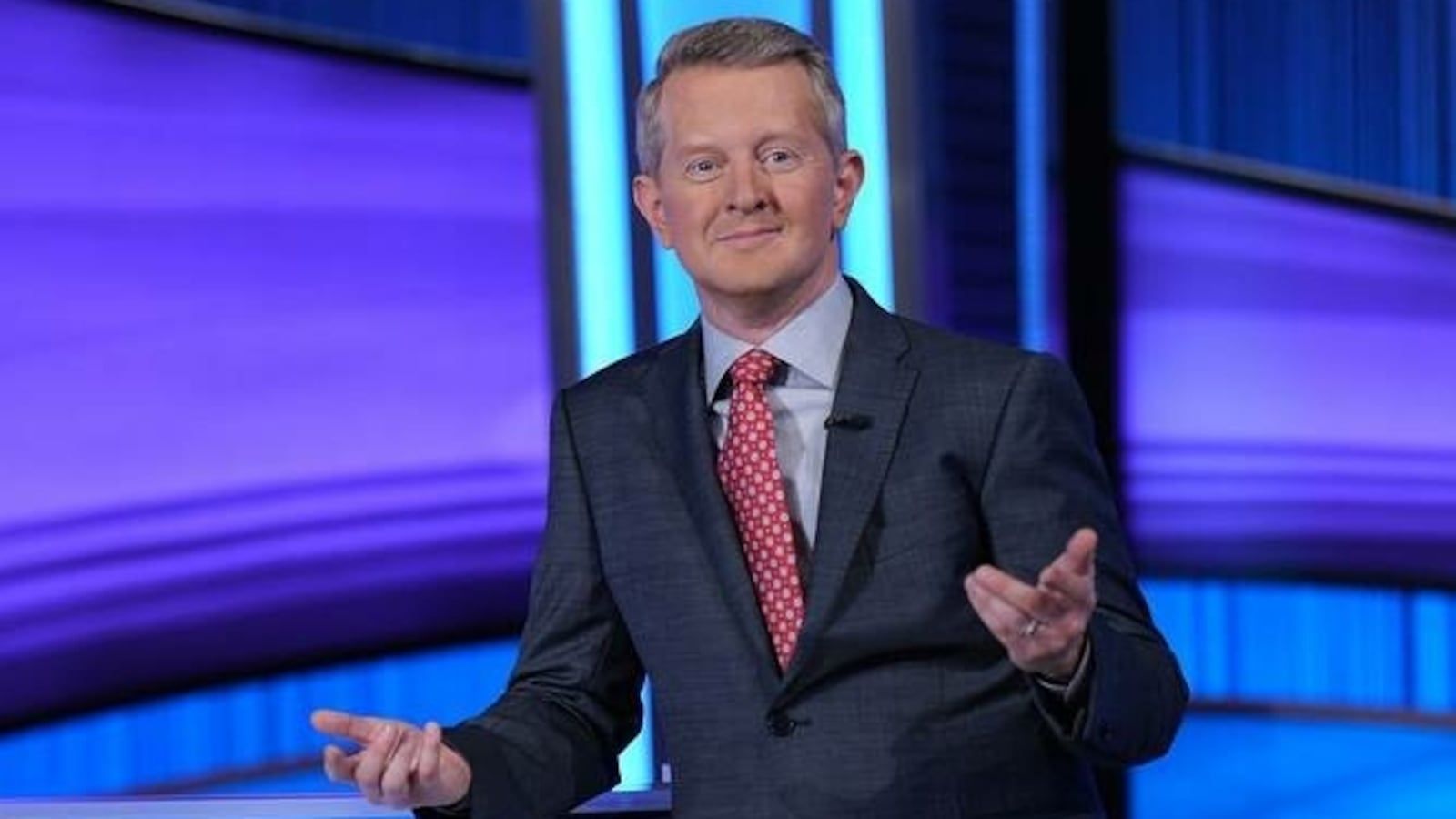 1600x900 YouTube Bans 'Jeopardy!' Host Ken Jennings' Podcast Over 'Hate Speech'