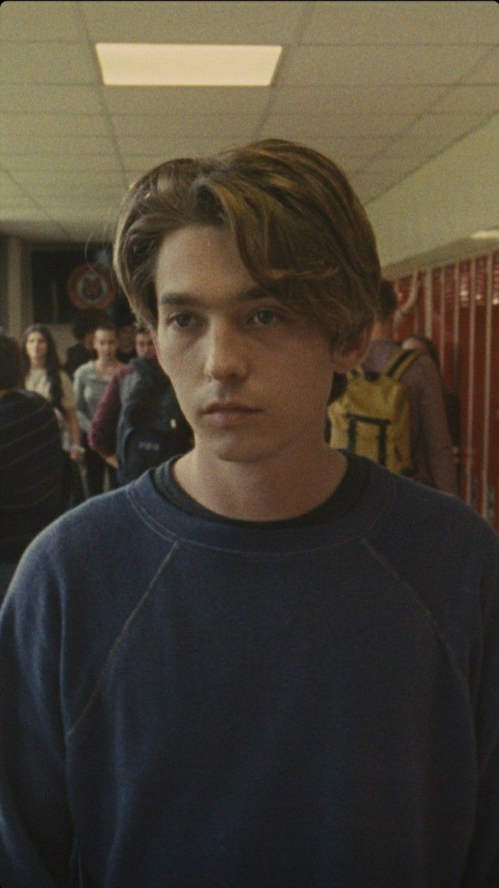 718x1277 Austin abrams ideas. austin abrams, austin, dash lily