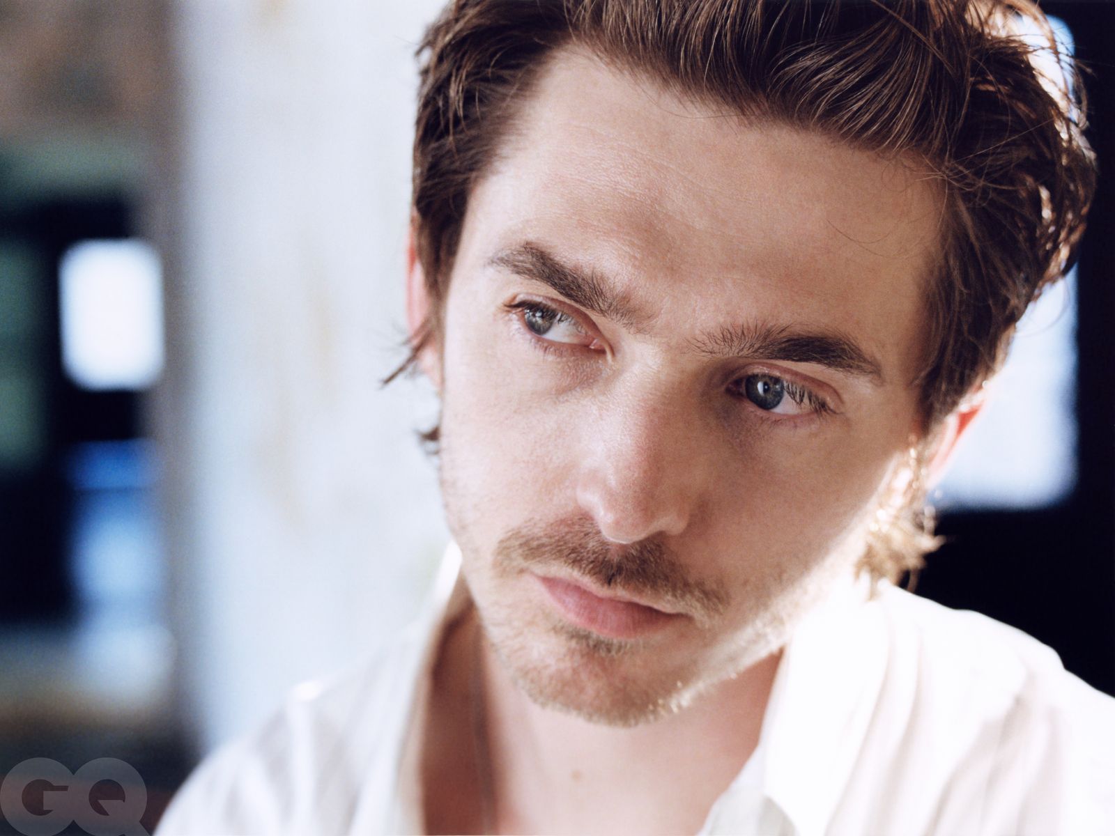 1600x1200 The unknowable Austin Abrams
