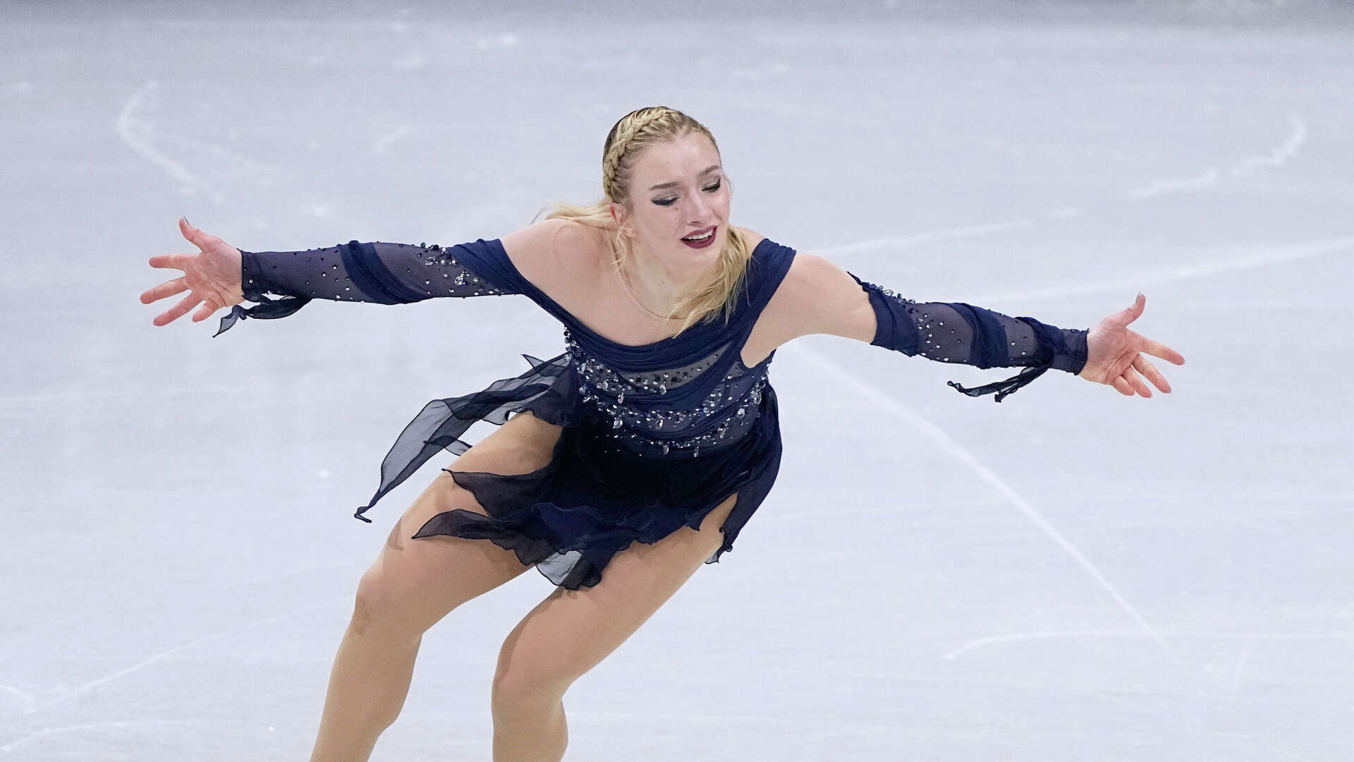 1920x1080 Texas native Amber Glenn: Could the Olympic figure skater still medal?