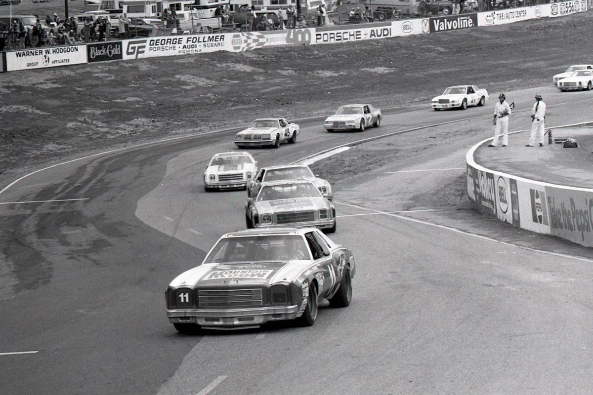 1200x800 Jay Coker on X: Darrell Waltrip leads the field up to Turn 6 during the Winston Western 500. / X
