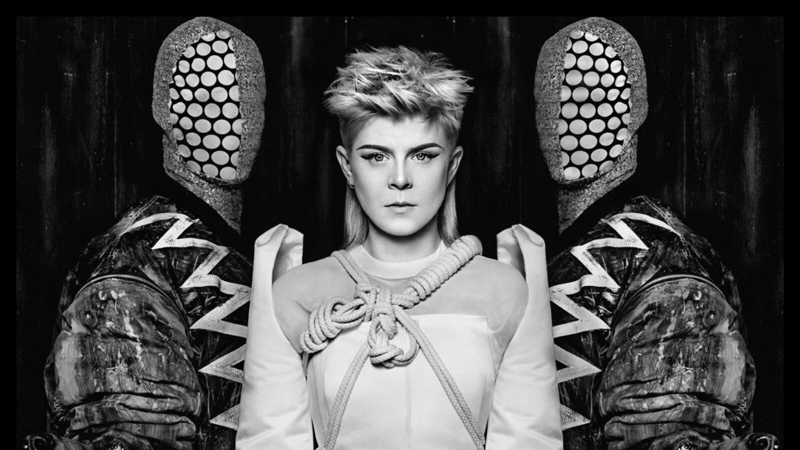 1600x900 Röyksopp & Robyn: Do It Again