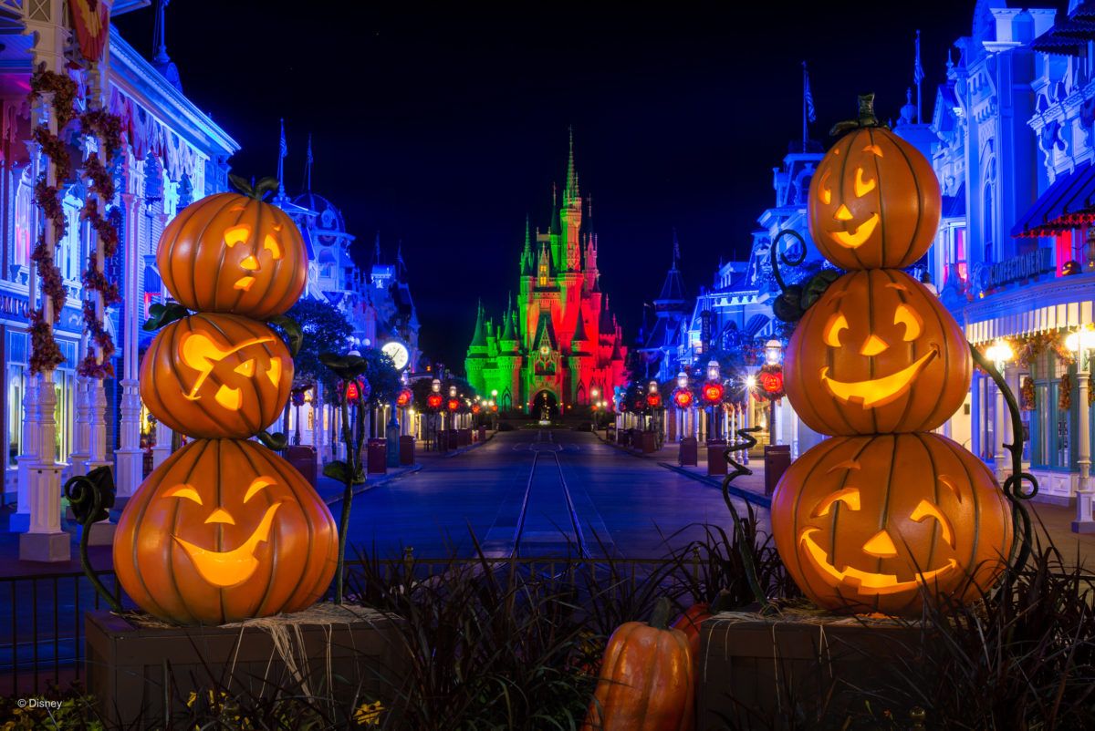 1200x802 PHOTOS: New Halloween PhotoPass Wallpaper Now Available from Walt Disney World and Disneyland Resort News Today