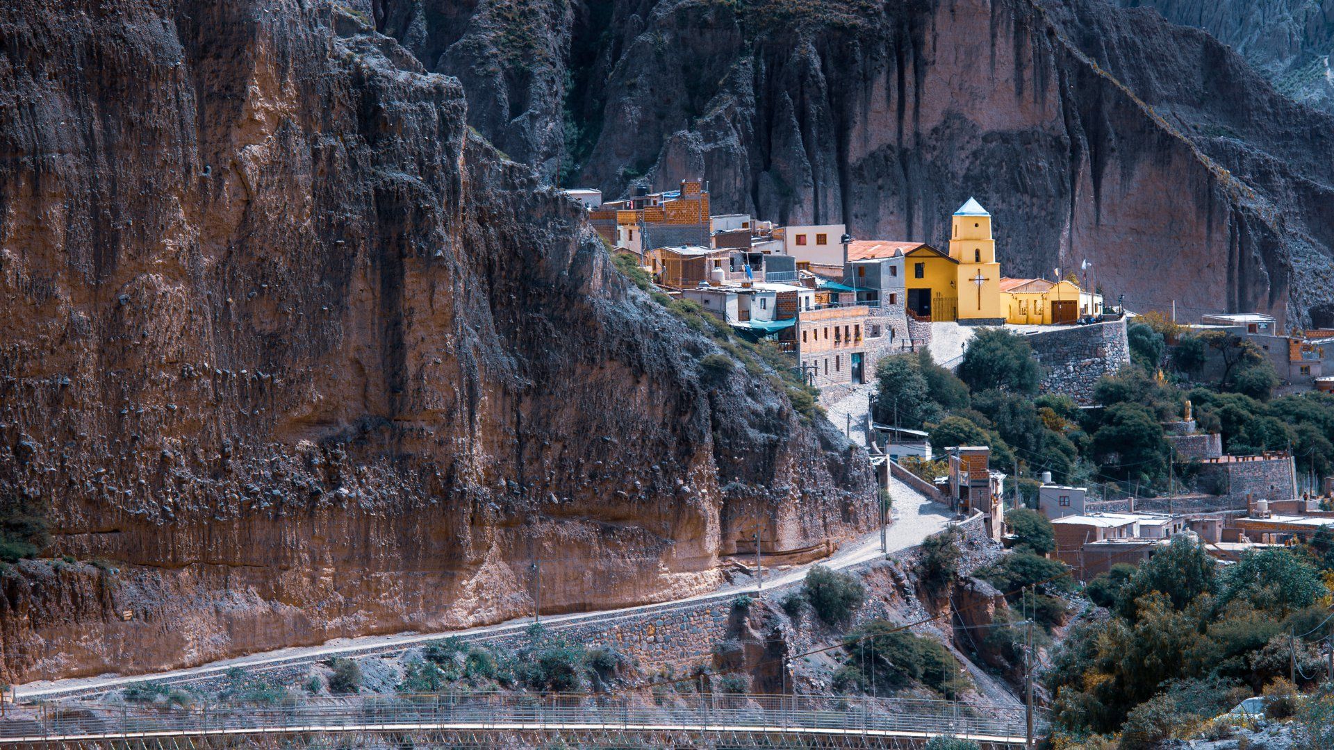 1920x1080 Driving in the region of Salta & Jujuy in 10 days Altiplano in Salta