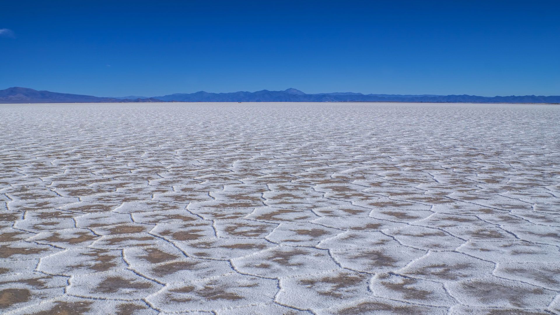 1920x1080 Discover The Awe Inspiring Salt Flats Of Salta