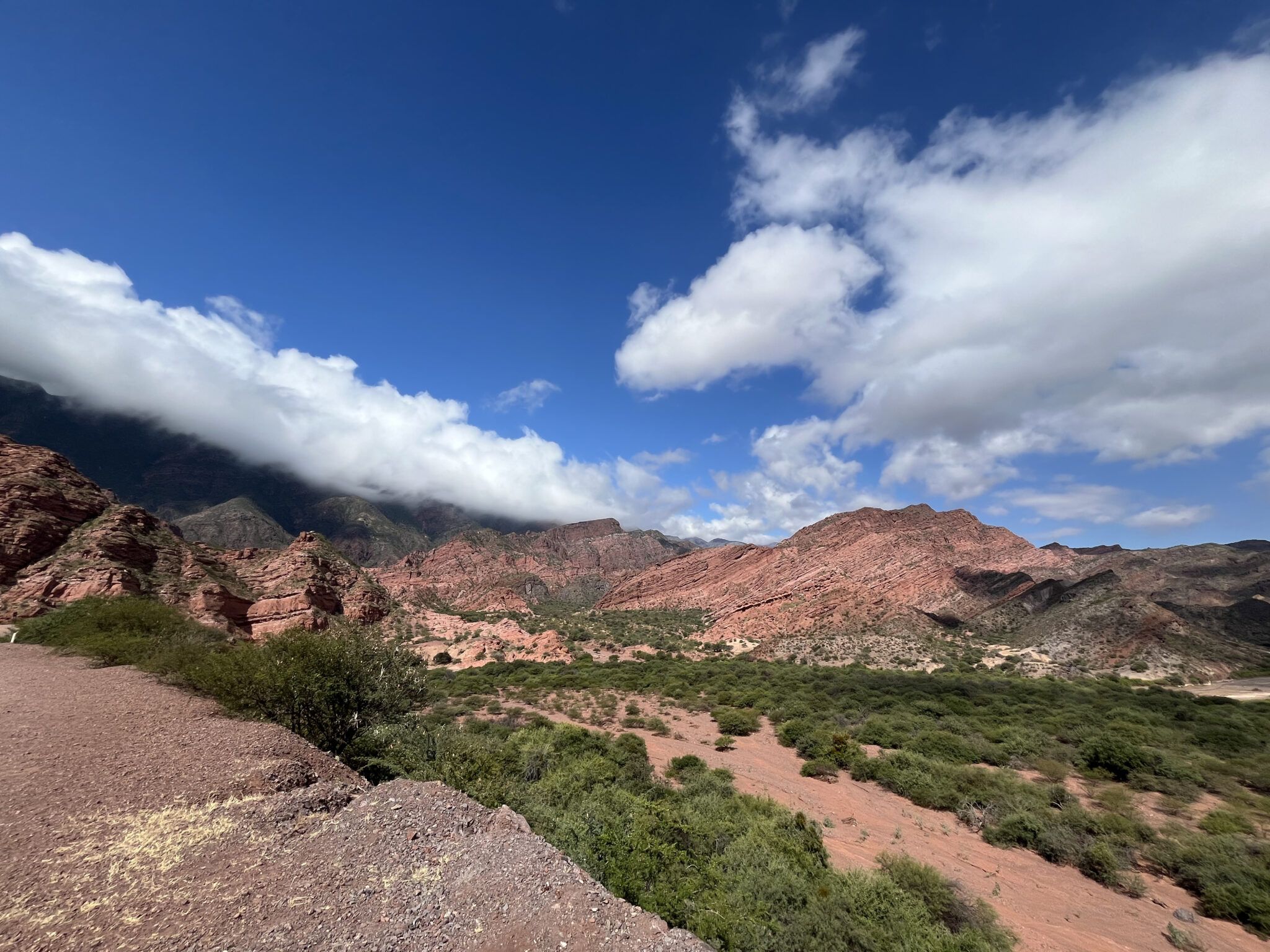 2048x1536 Northwest Argentina: travel guide around Salta