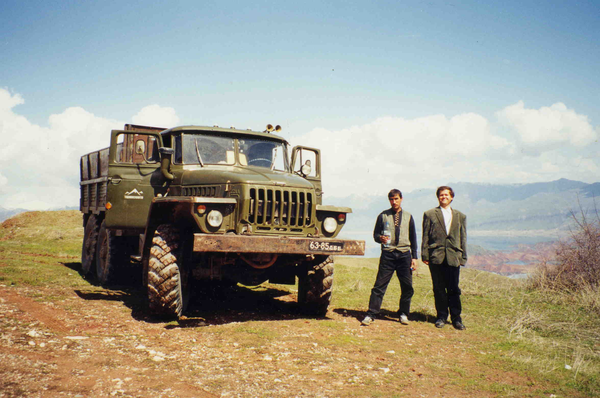 2352x1560 Ural 4320 Truck Above Nurek Reservoir In