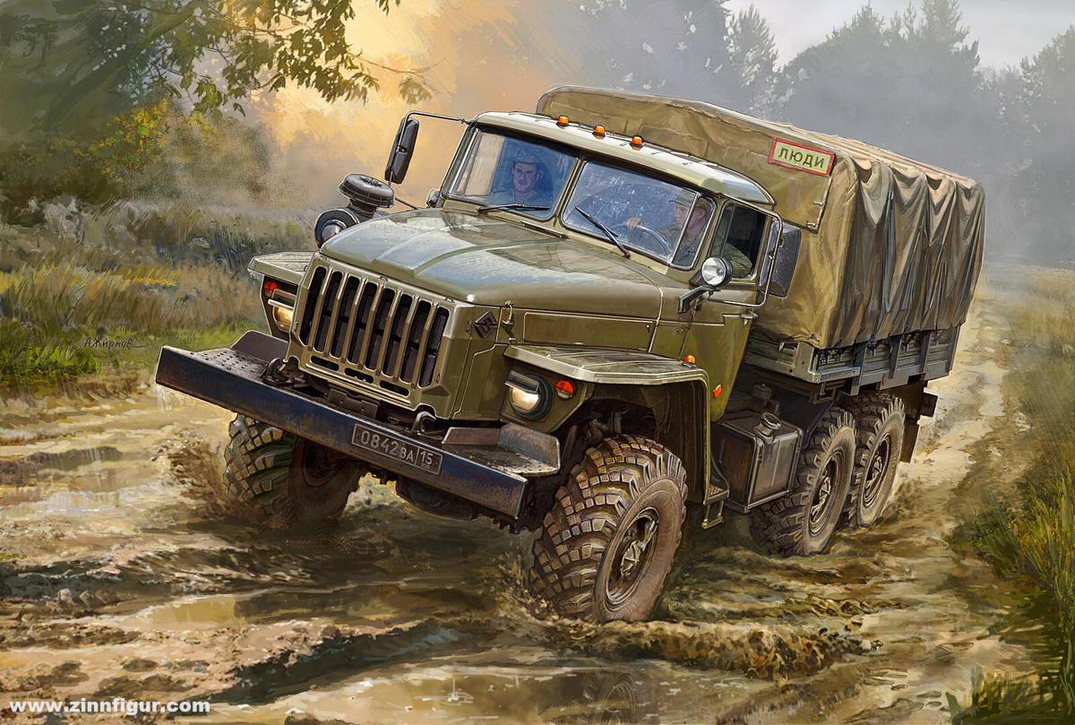 1200x809 Berliner Zinnfiguren. URAL 4320 6x6 Truck