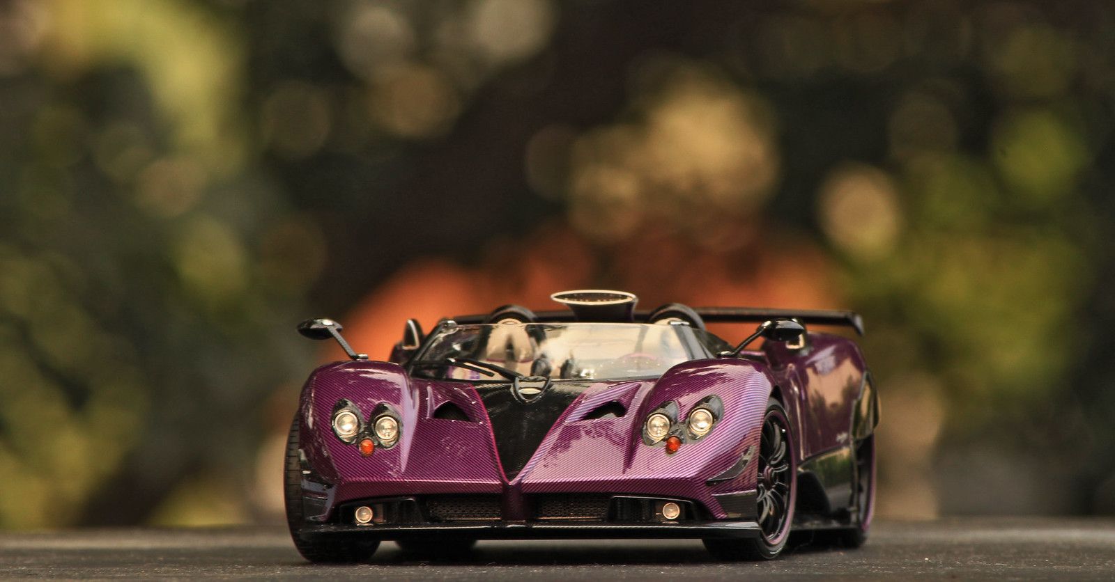 1600x836 LCD Models 1:18 Pagani Zonda HP Barchetta in Purple Carbon