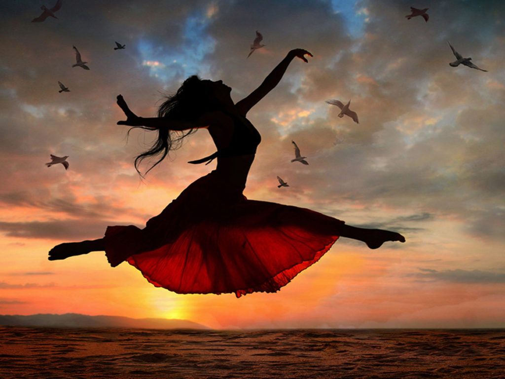 1024x768 Independent Girl Wallpaper