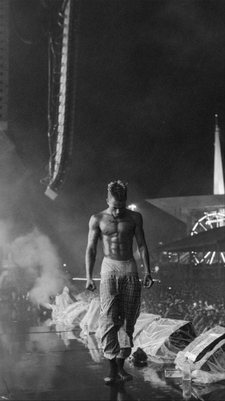 768x1365 Download XXXTentacion Aesthetic Live Concert Wallpaper