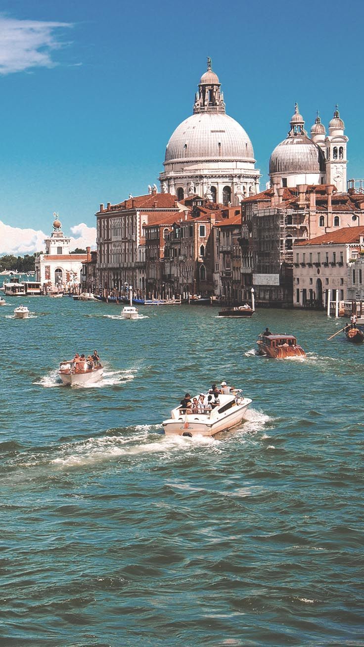 736x1308 Italy Aesthetic Wallpaper