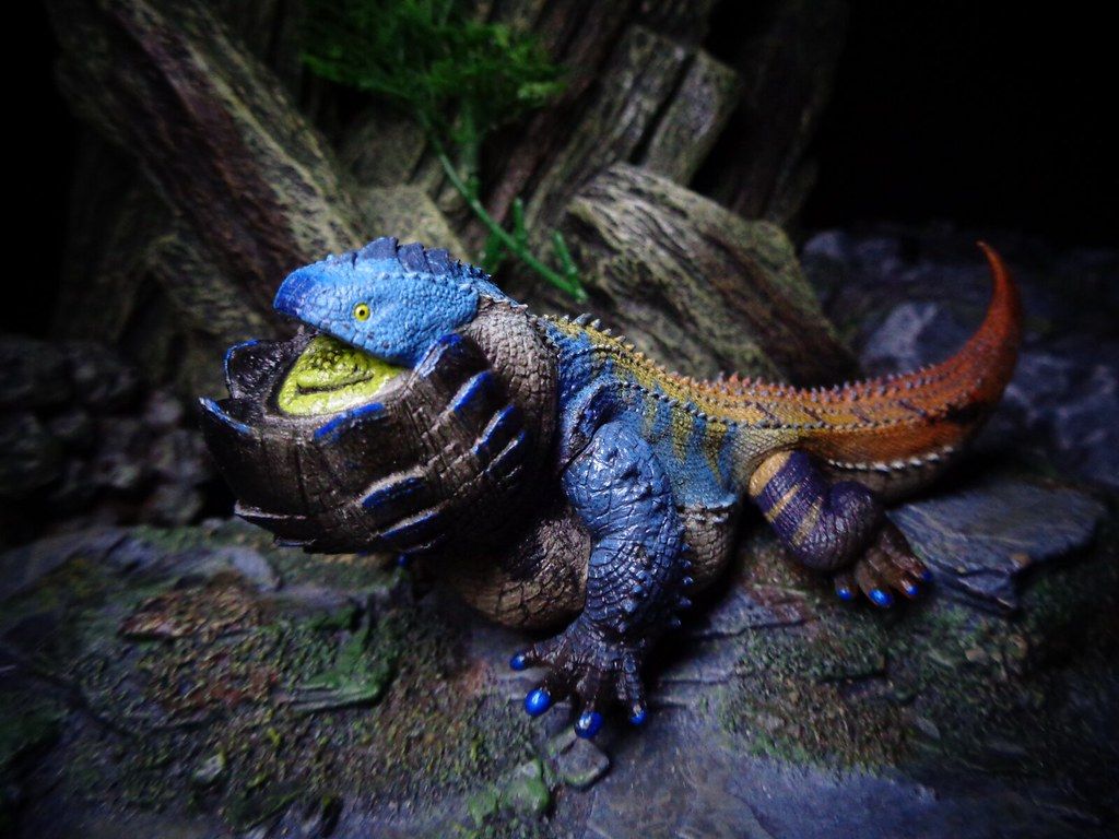 1024x768 Dodogama. Sometimes the fat lizard is most formidable