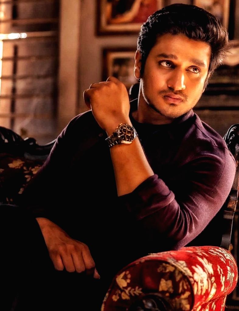 786x1022 Karthikeya 2' actor Nikhil Siddhartha is a huge SRK fan