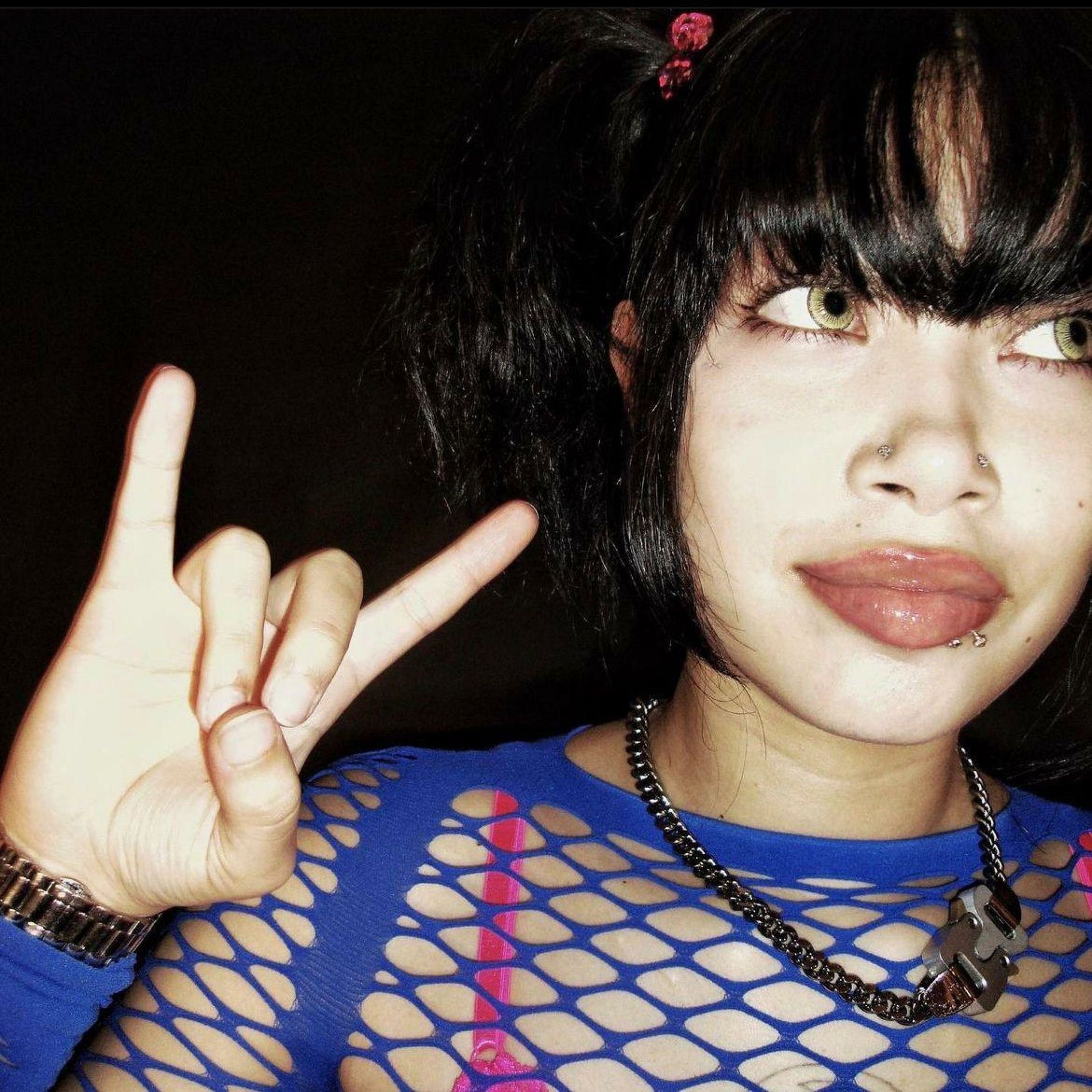1900x1900 Molly Santana Archive: albums, songs, concerts