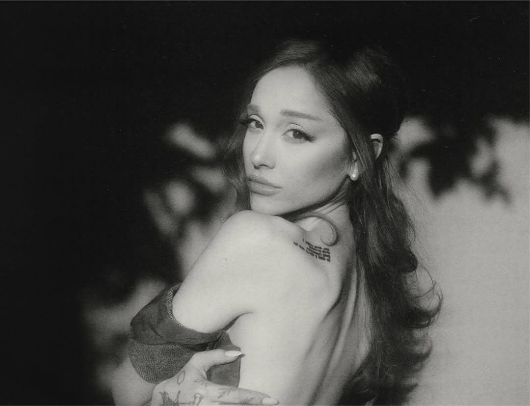 1080x827 Ariana Grande's 'Hate That I Made You Love Me' Rollout