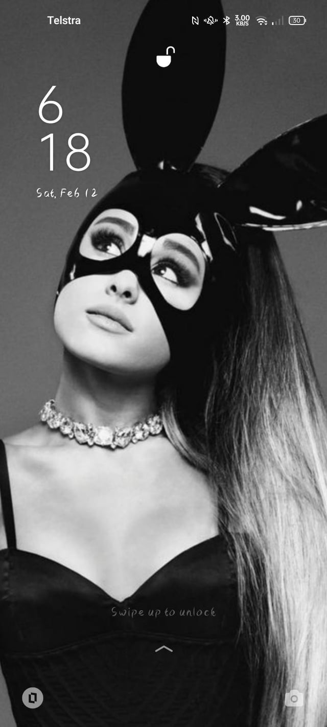 640x1422 New Ariana wallpaper, what does everyone think?