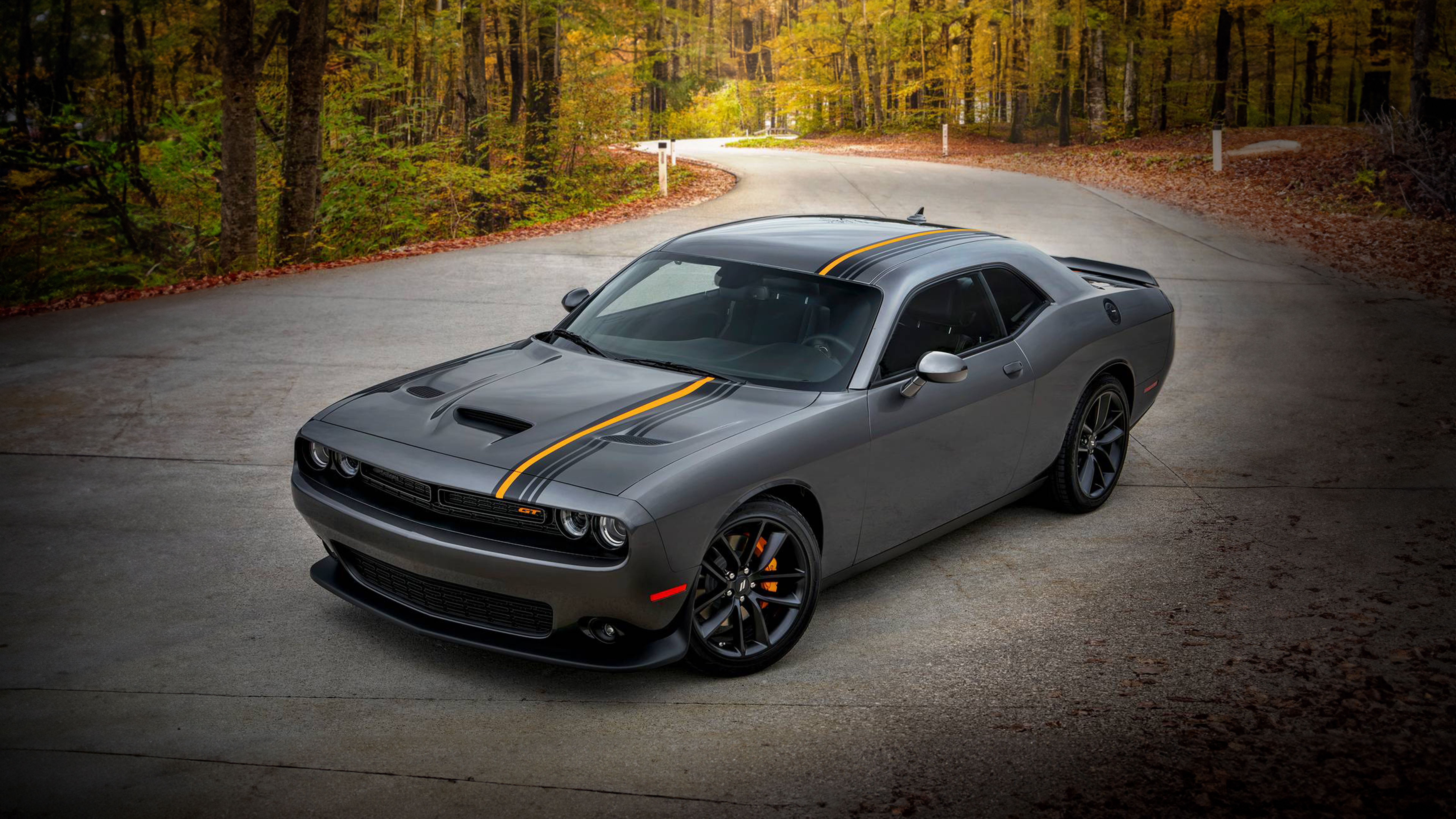 7680x4320 Dodge Challenger Wallpaper