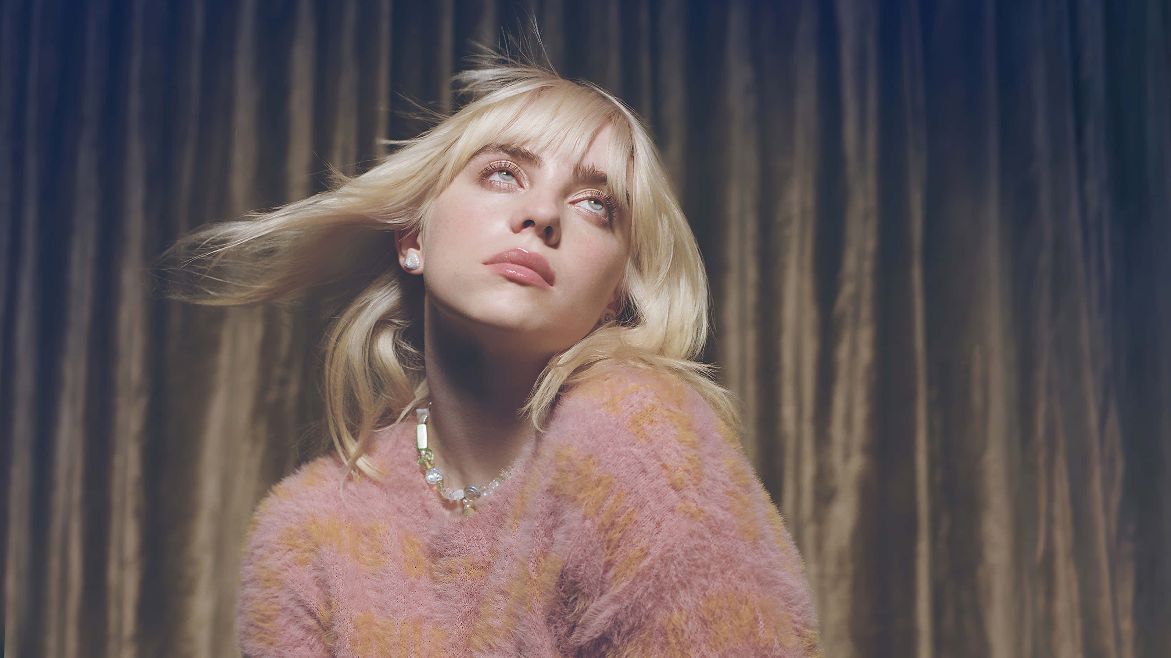 3840x2160 Download Billie Eilish surges ahead in 2021 Wallpaper