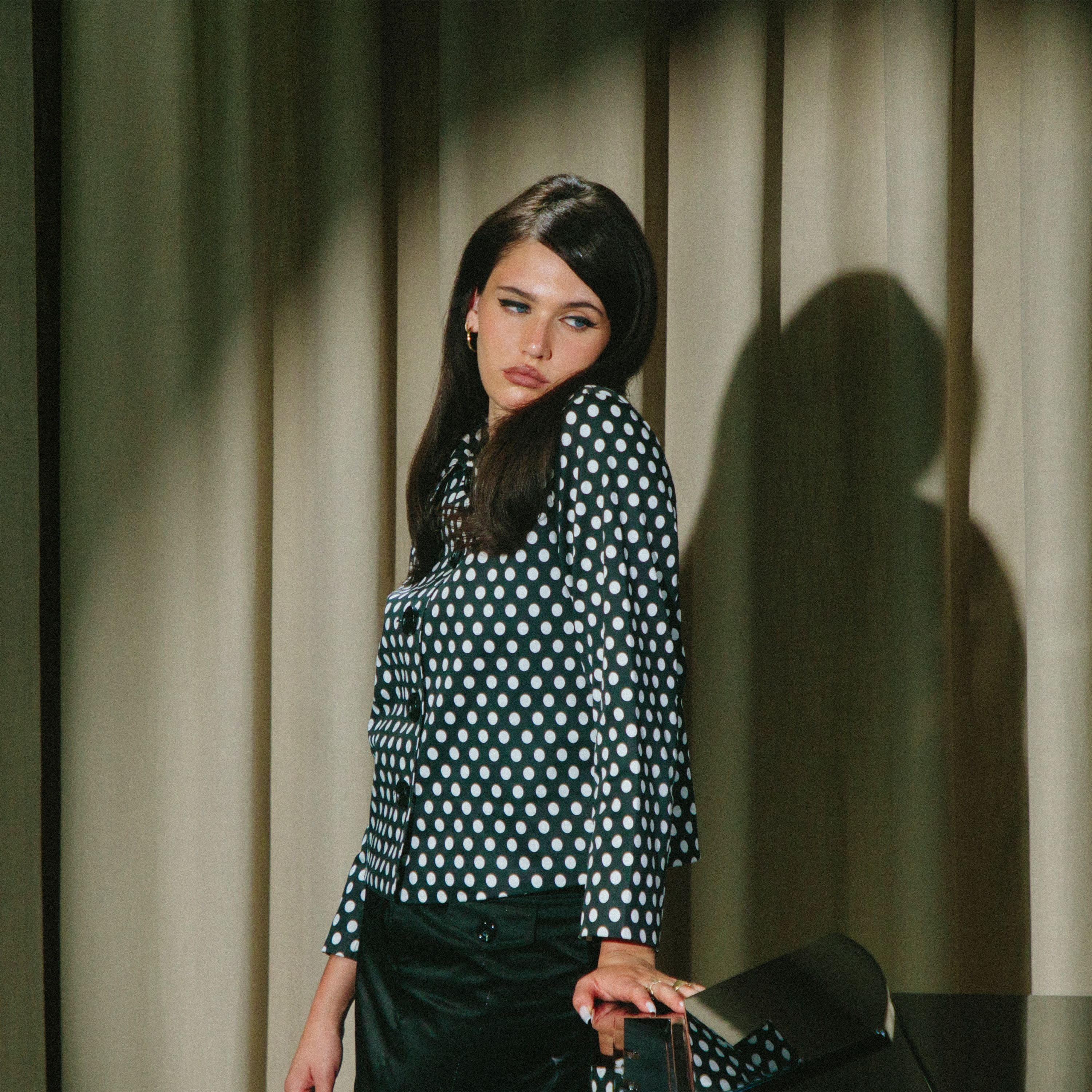 3000x3000 Sienna Spiro Returns With 'You Stole The Show'. News. Clash Magazine Music News, Reviews & Interviews