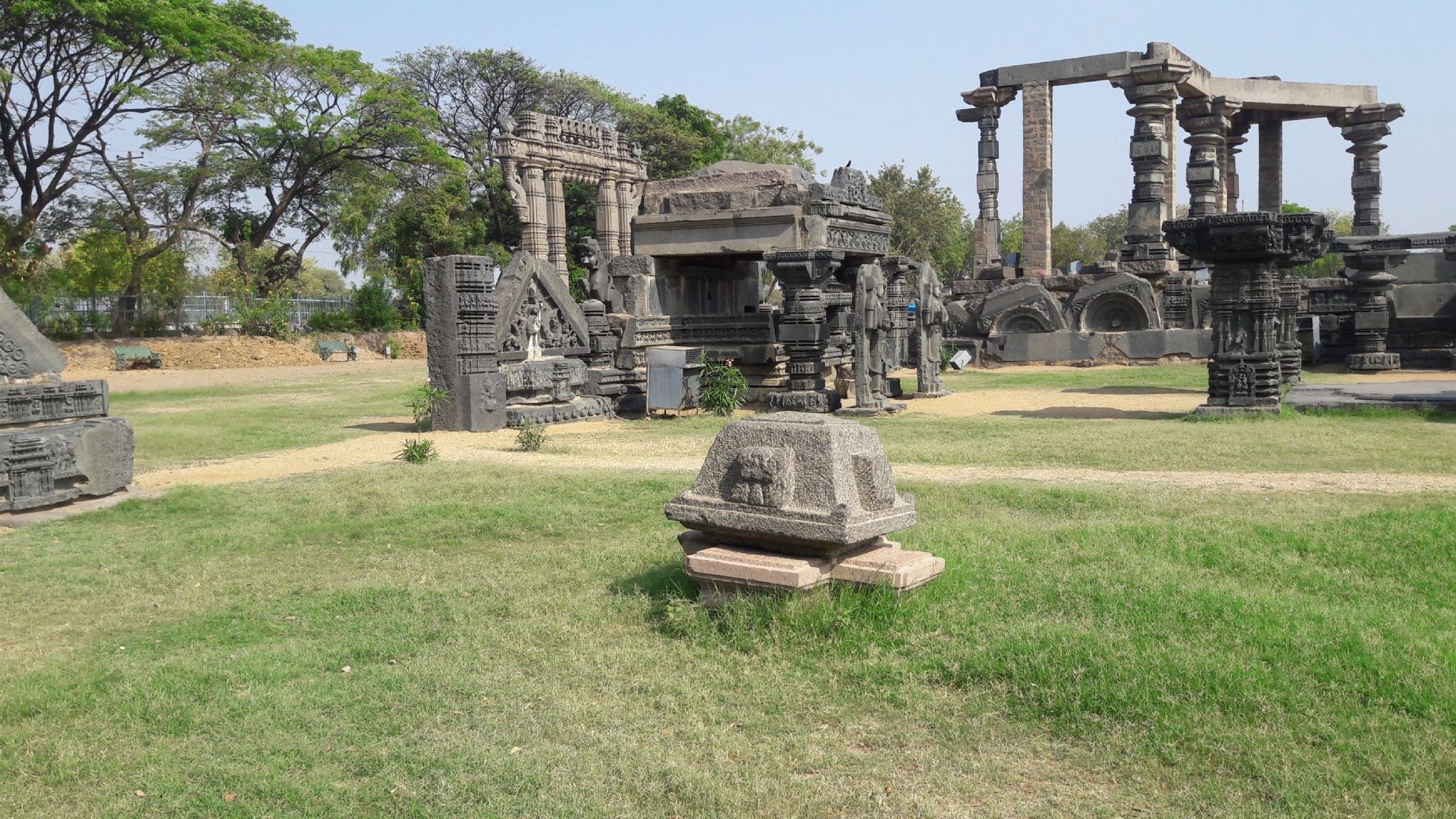 2560x1440 Warangal Fort Kakatiya Dynasty