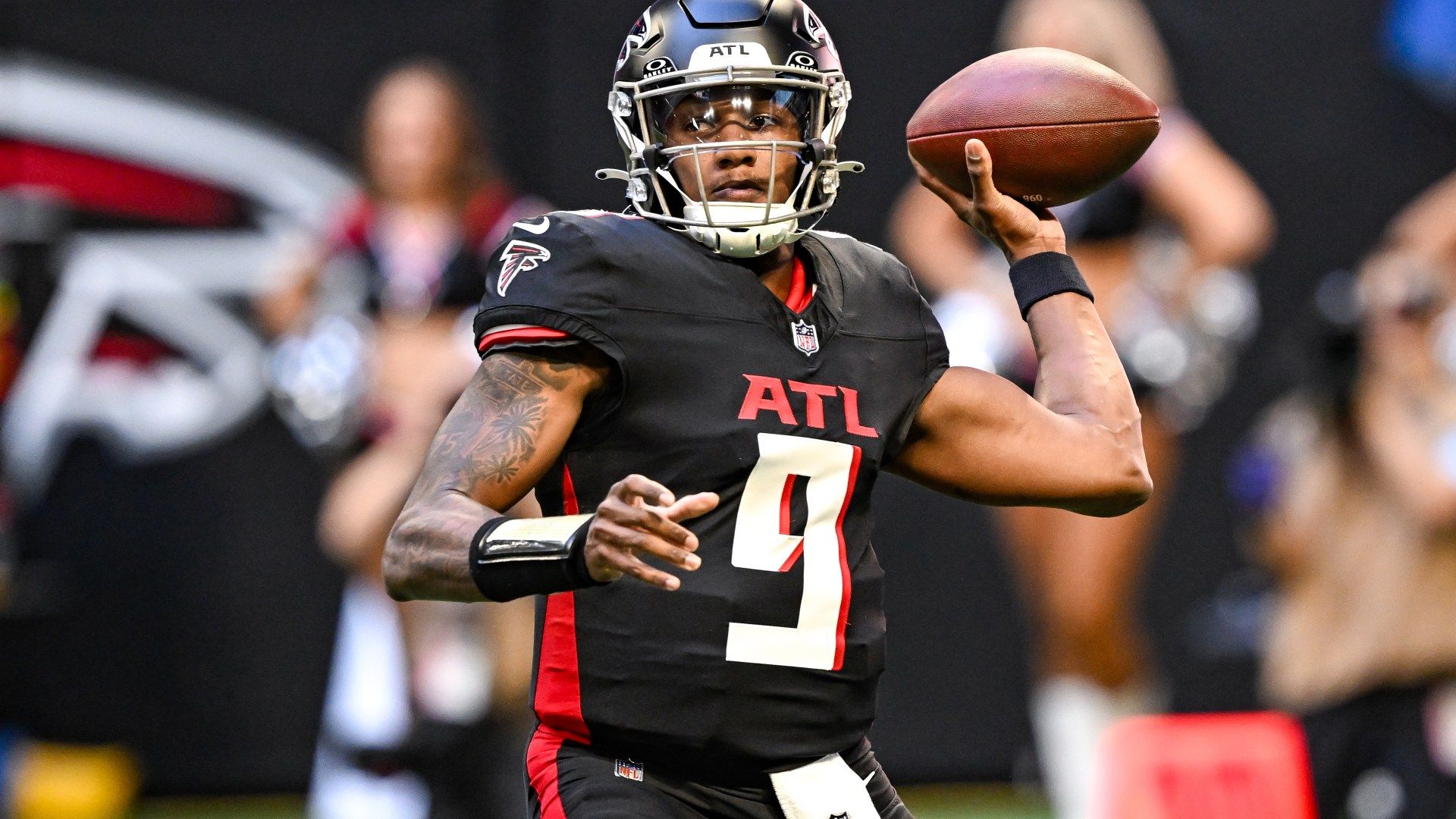 1920x1080 Pure ability' insider ranked Michael Penix Jr. above all rookie QBs as Atlanta Falcons bench Kirk Cousins
