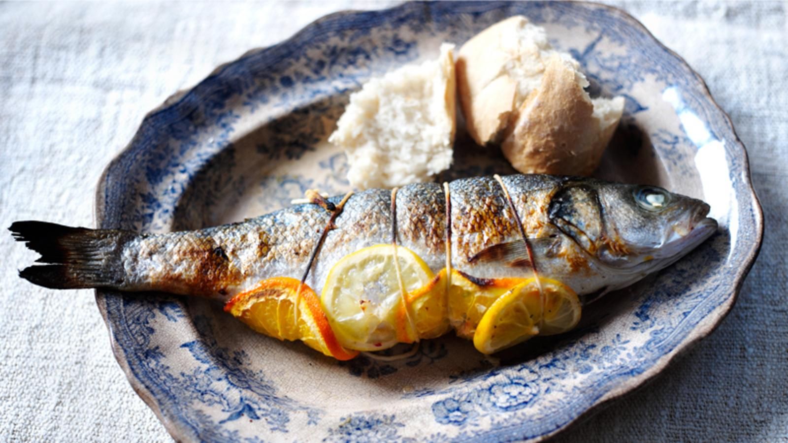 1600x900 Fennel and herb barbecued whole fish