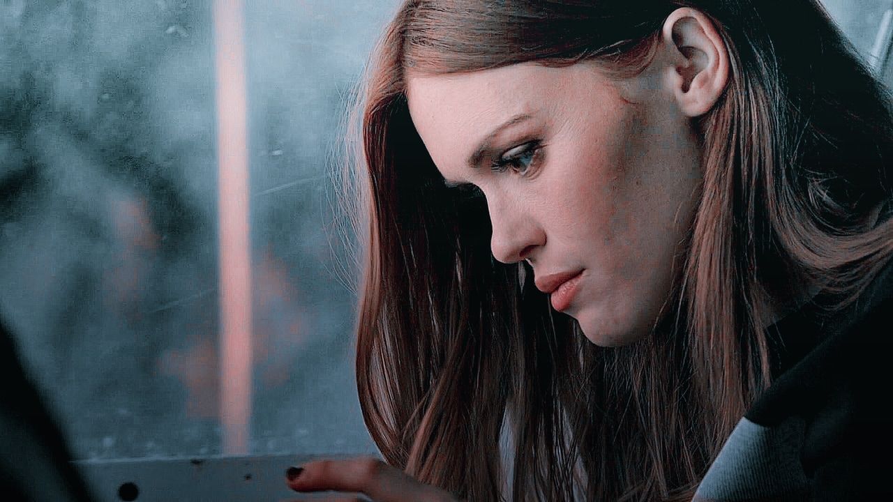 1280x720 Lydia Martin Wallpaper