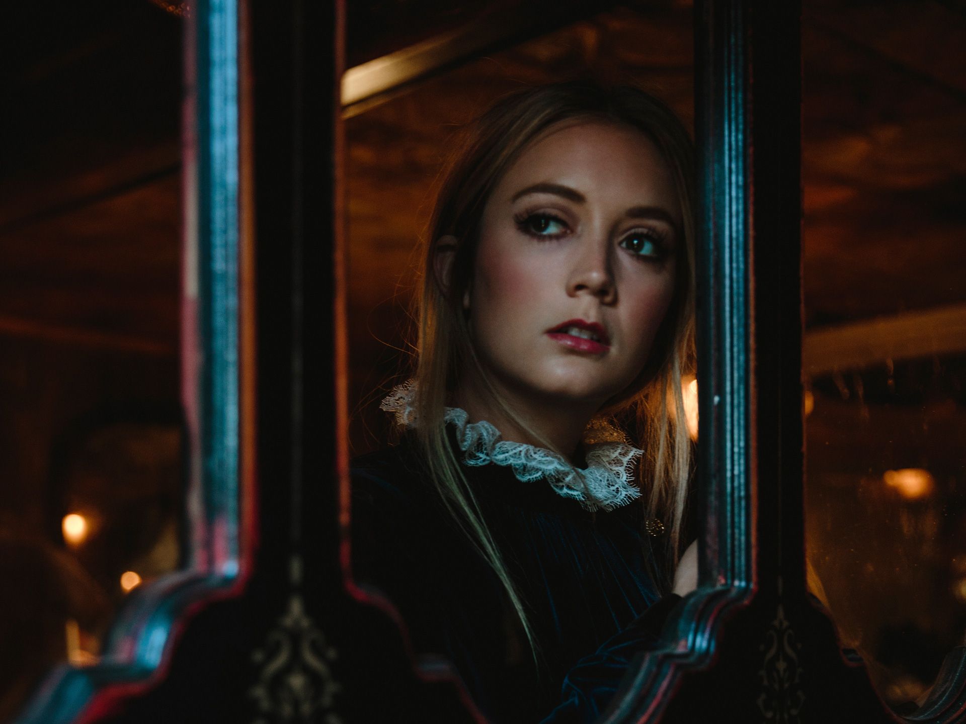 1920x1440 Billie Lourd HD Blonde Actress Celebrity Wallpaper Spotlightx1440