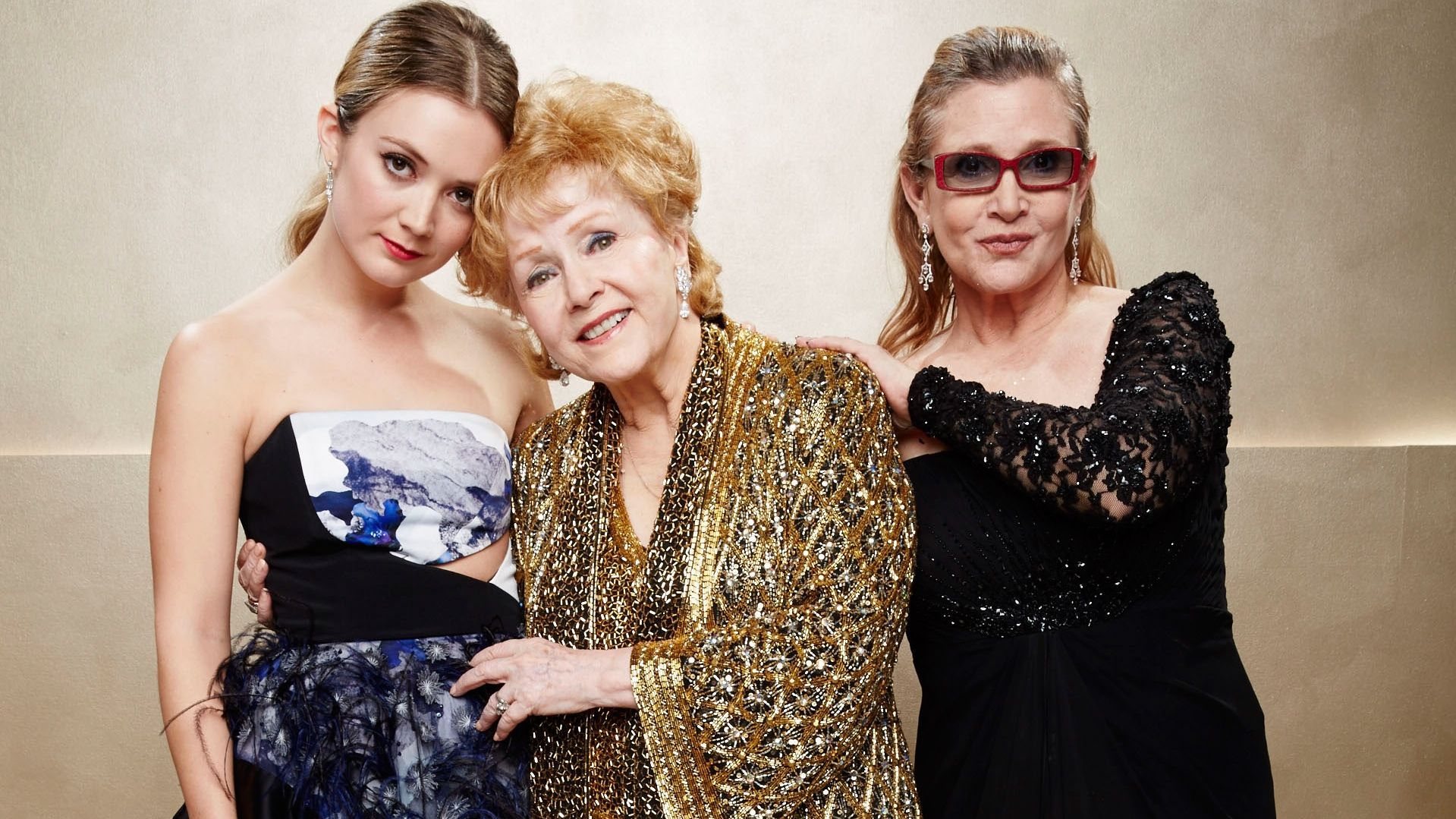1919x1079 Billie Lourd Shared a Touching Christmas Tribute to Late Family Members Carrie Fisher and Debbie Reynolds