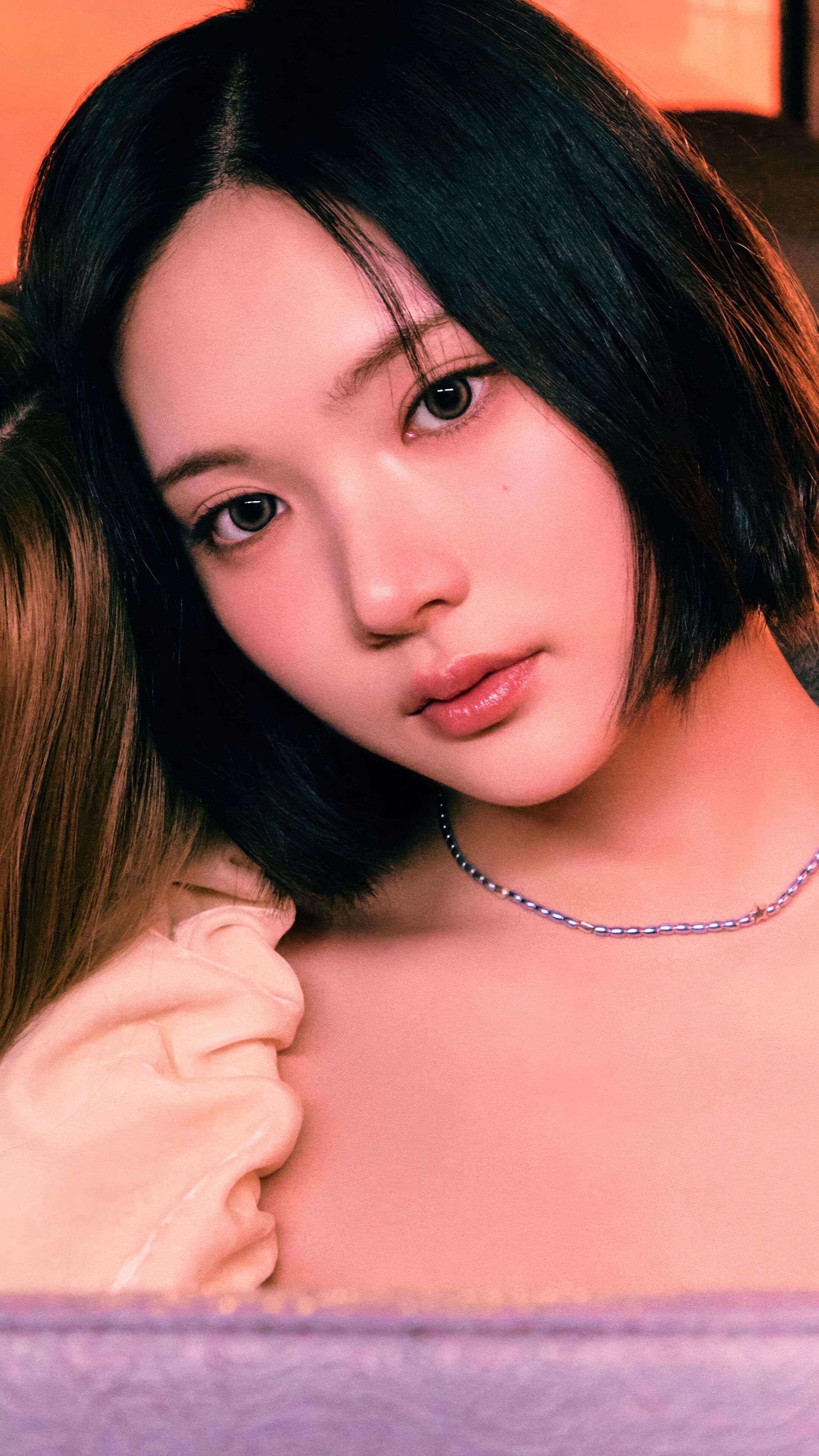 2160x3840 Hearts2Hearts Jiwoo Juun The Chase 4K Wallpaper HD Phone iPhone c