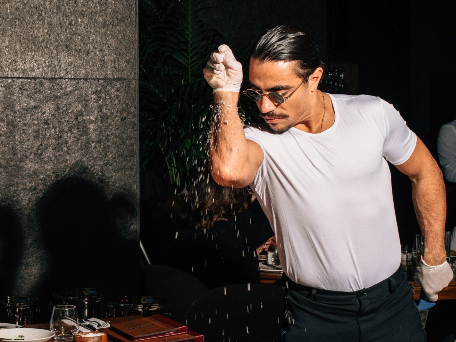 1600x1200 Salt Bae Wallpaper