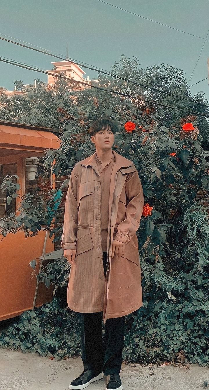 720x1340 Ahn Bo bf material wallpaper // lockscreens Like or reblog