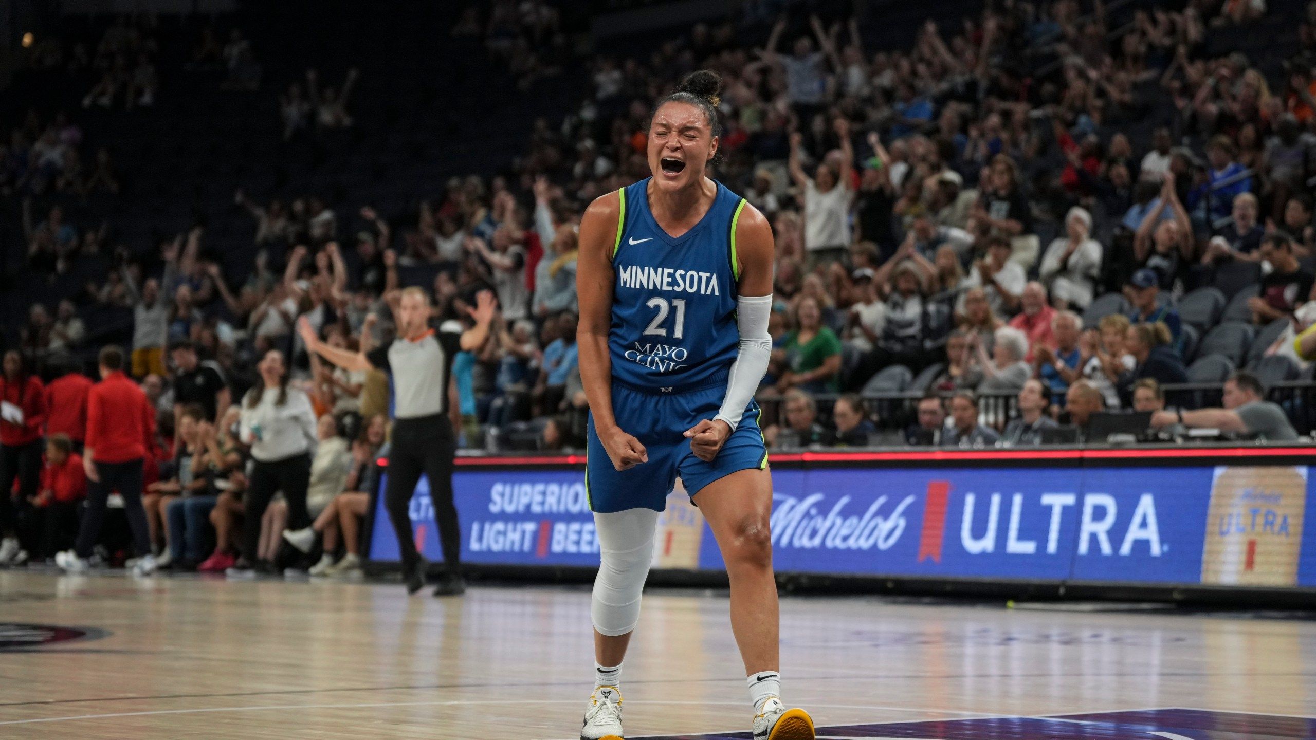 2560x1440 Minnesota Lynx Rebound From 0 6 Start Behind Strong Play From Rookies