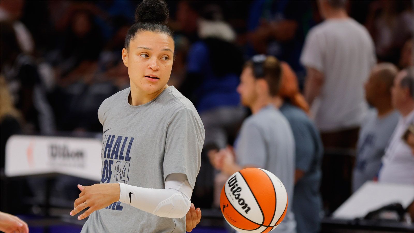 1600x900 Did Kayla McBride Really Turn Down WNBA 3 Point Contest?