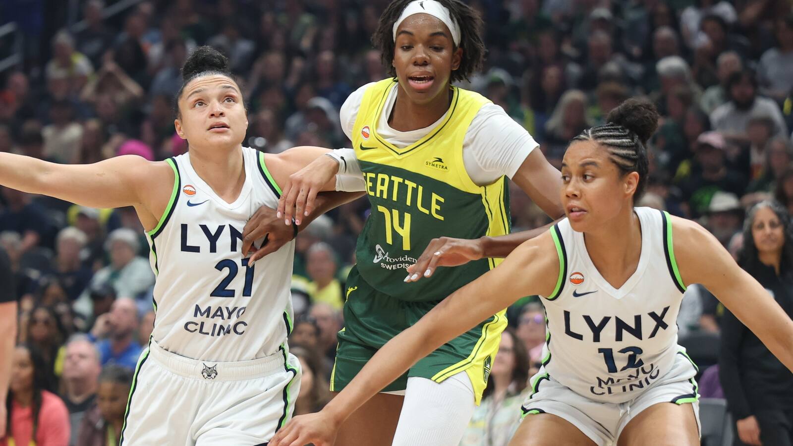 1600x900 Kayla McBride And Olivia Miles Lead Lynx To 6th Straight Win, 105 102 Over Storm Washington Post