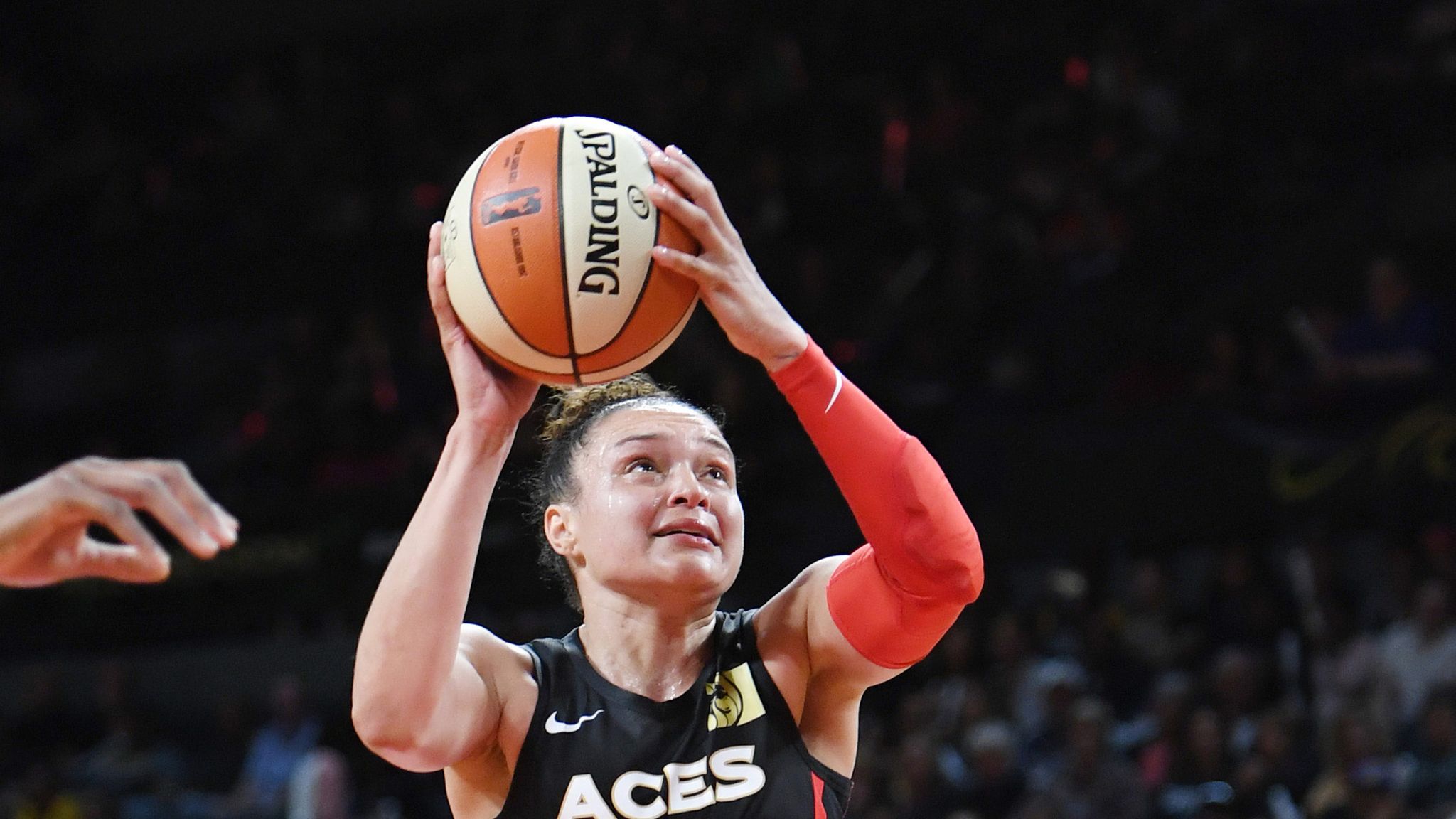 2048x1152 WNBA: Las Vegas Aces hammer New York Liberty