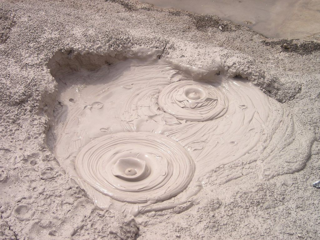 1024x768 Quicksand: It's real, and dangerous and Dairy
