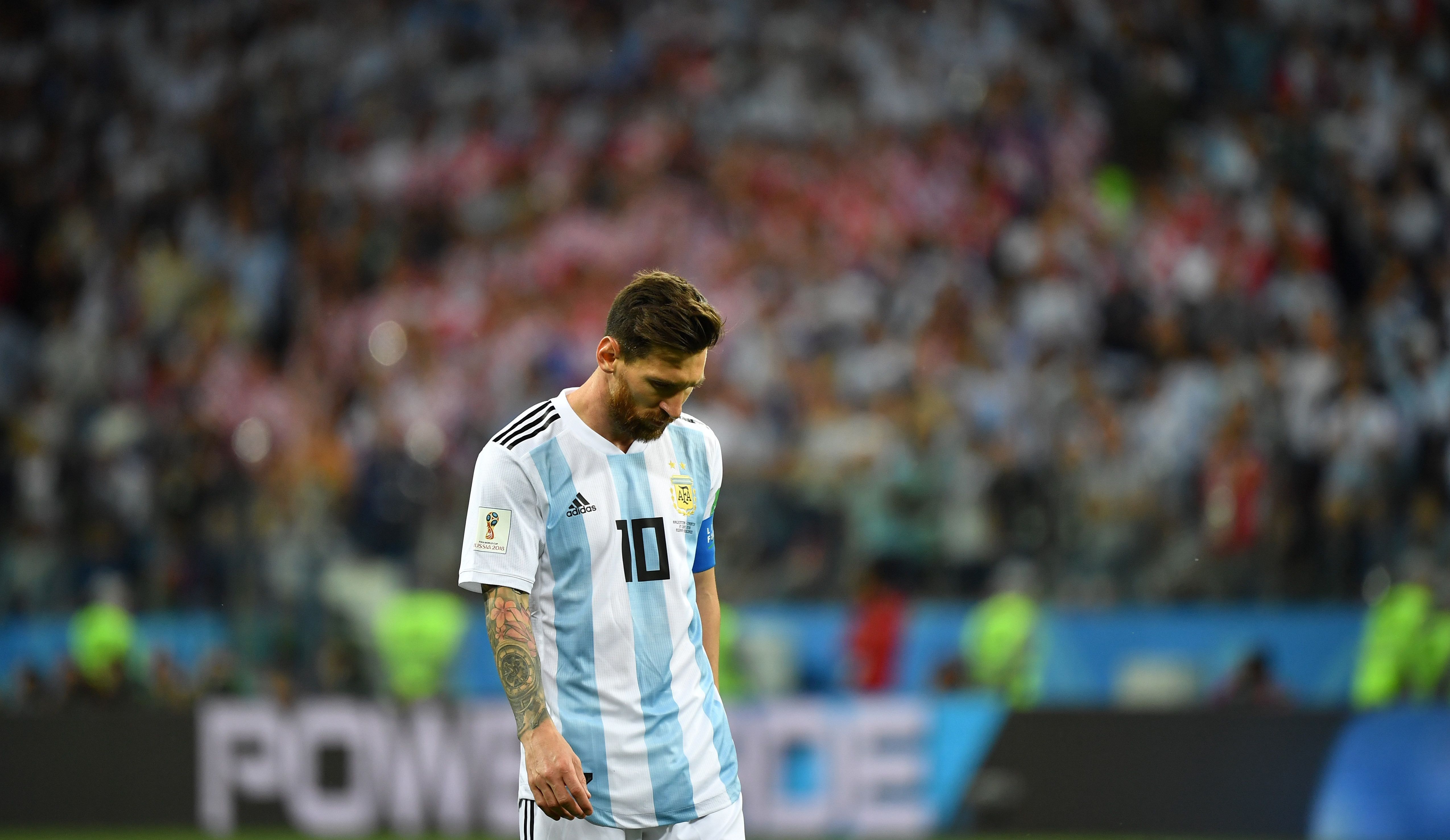 5100x2956 4K Ultra HD Messi in Action Soccer Wallpaperx2956