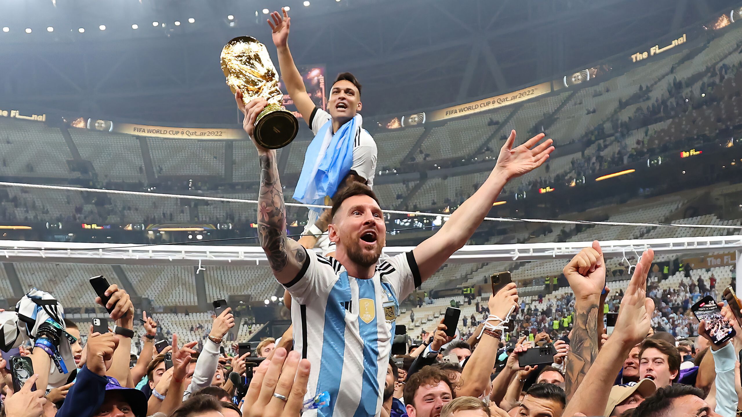 2560x1440 FIFA World Cup 2022 Messi Champion Argentina Wallpaper 4K HD PC i